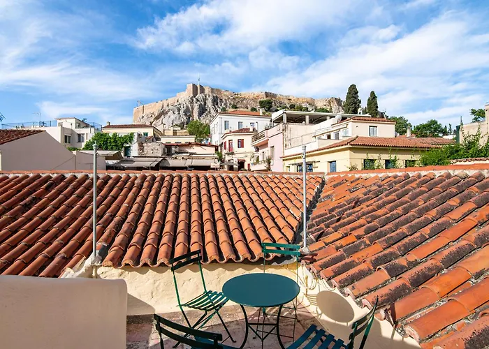 A Painter'S House In Plaka